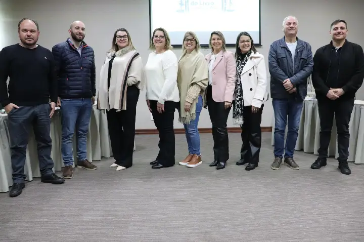 Capão Bonito do Sul integra a Feira Regional do Livro e Cultura na Praça 2025 lançada em Lagoa Vermelha