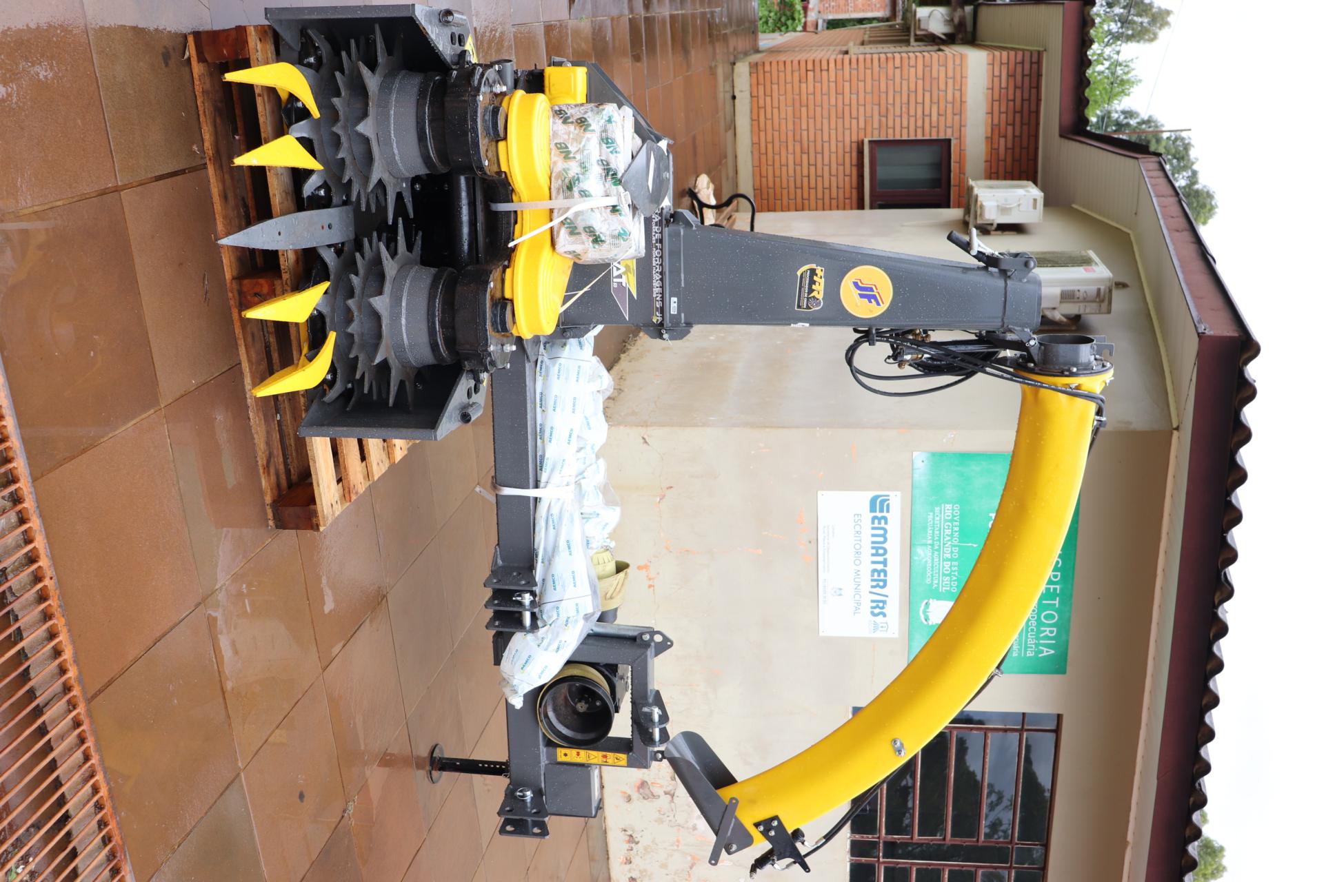 Agricultura de Capão Bonito do Sul investe R$ 83 mil na aquisição de nova ensiladeira para a Patrulha Agrícola