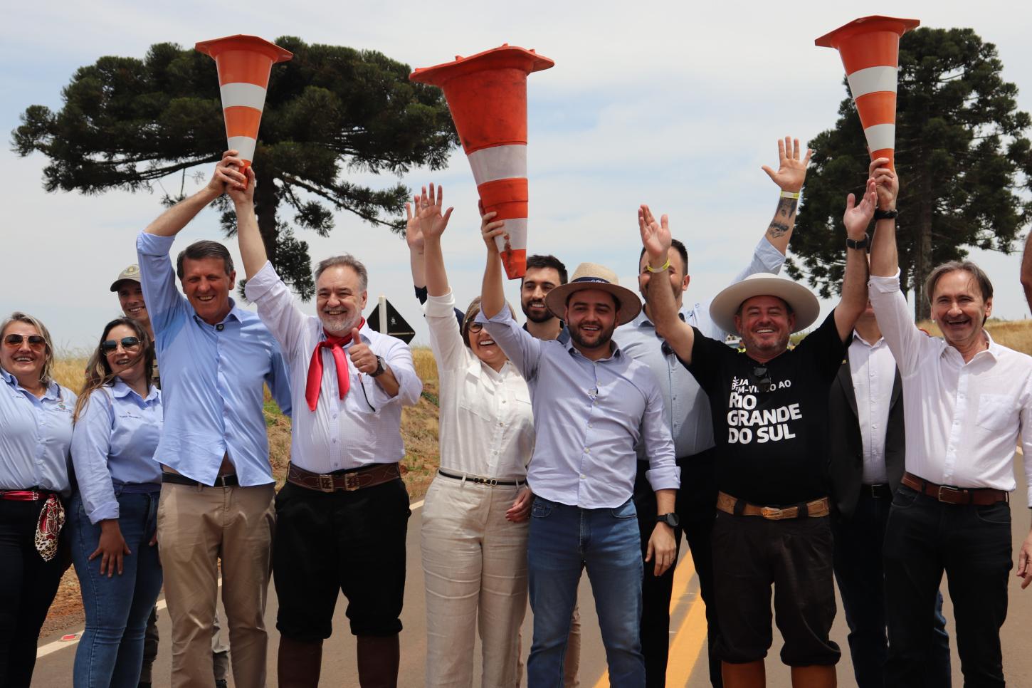 Governo do Estado e Prefeitura inauguram pavimentação asfáltica da ERS-461 em Capão Bonito do Sul